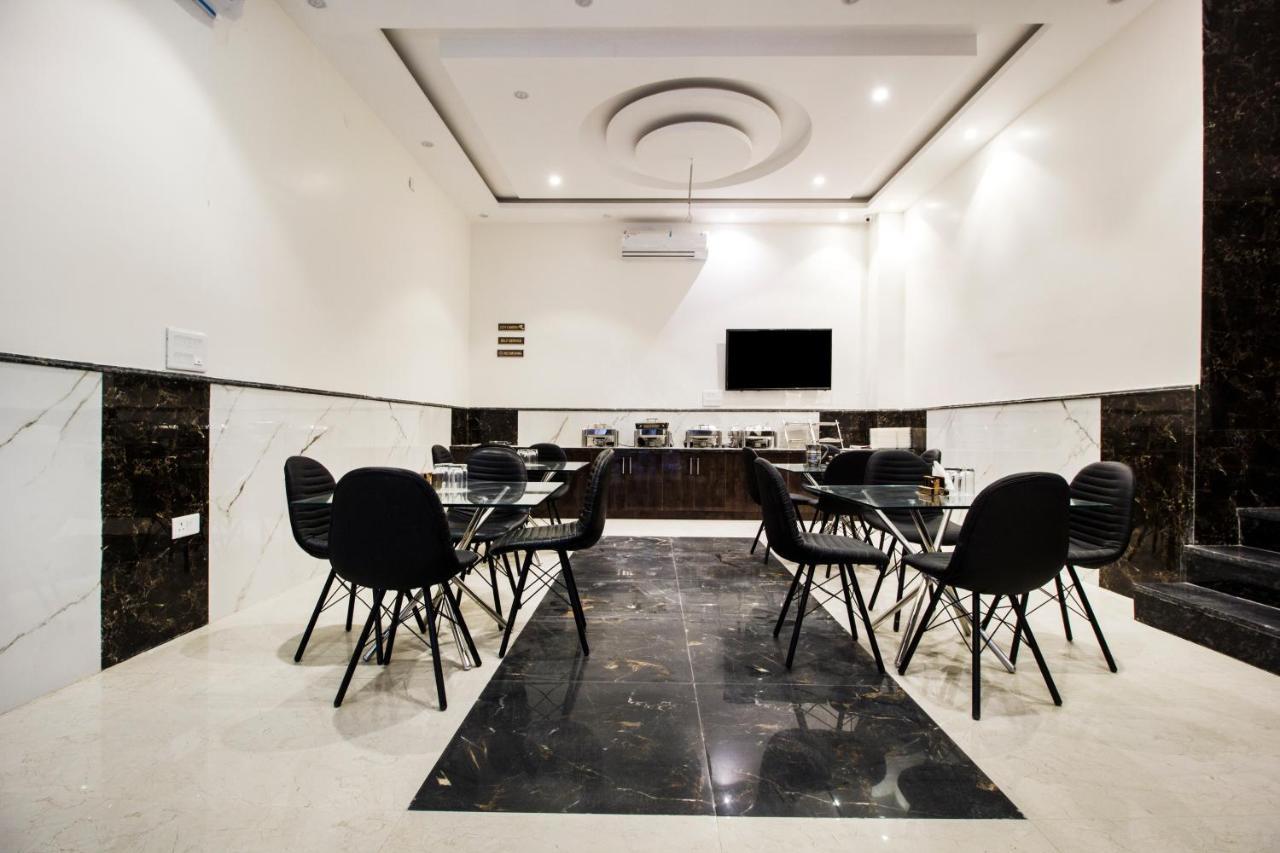 Hotel Olivia Entrance Delhi Airport Mahipalpur Nowe Delhi Zewnętrze zdjęcie